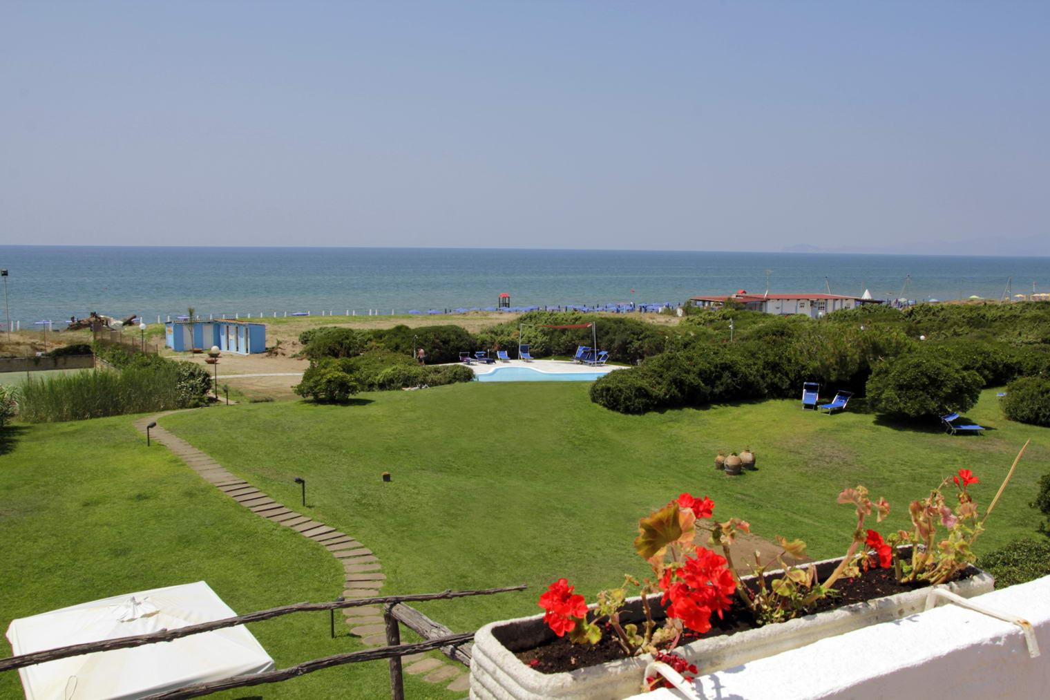 Hotel Della Baia Baia Domizia Luaran gambar