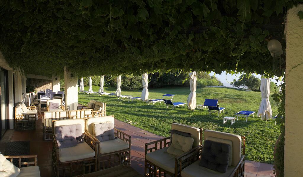 Hotel Della Baia Baia Domizia Luaran gambar