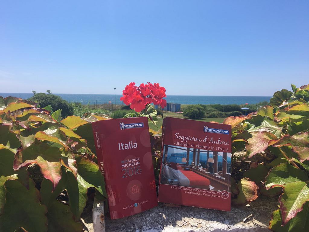 Hotel Della Baia Baia Domizia Luaran gambar