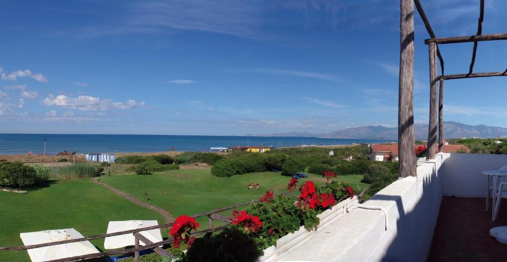 Hotel Della Baia Baia Domizia Luaran gambar