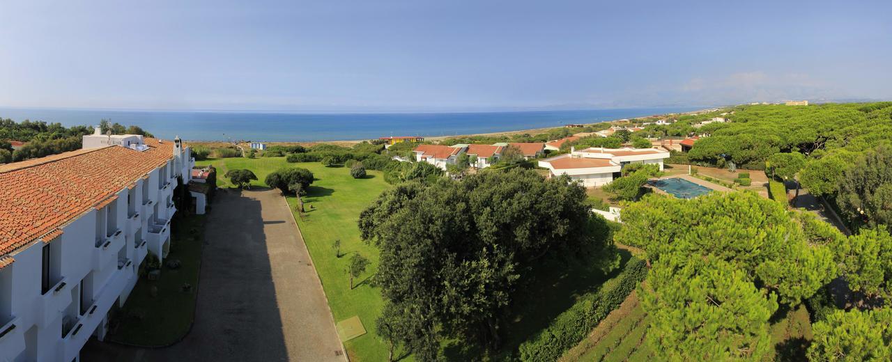 Hotel Della Baia Baia Domizia Luaran gambar